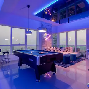  Hostal Next'house - Skyview Host
