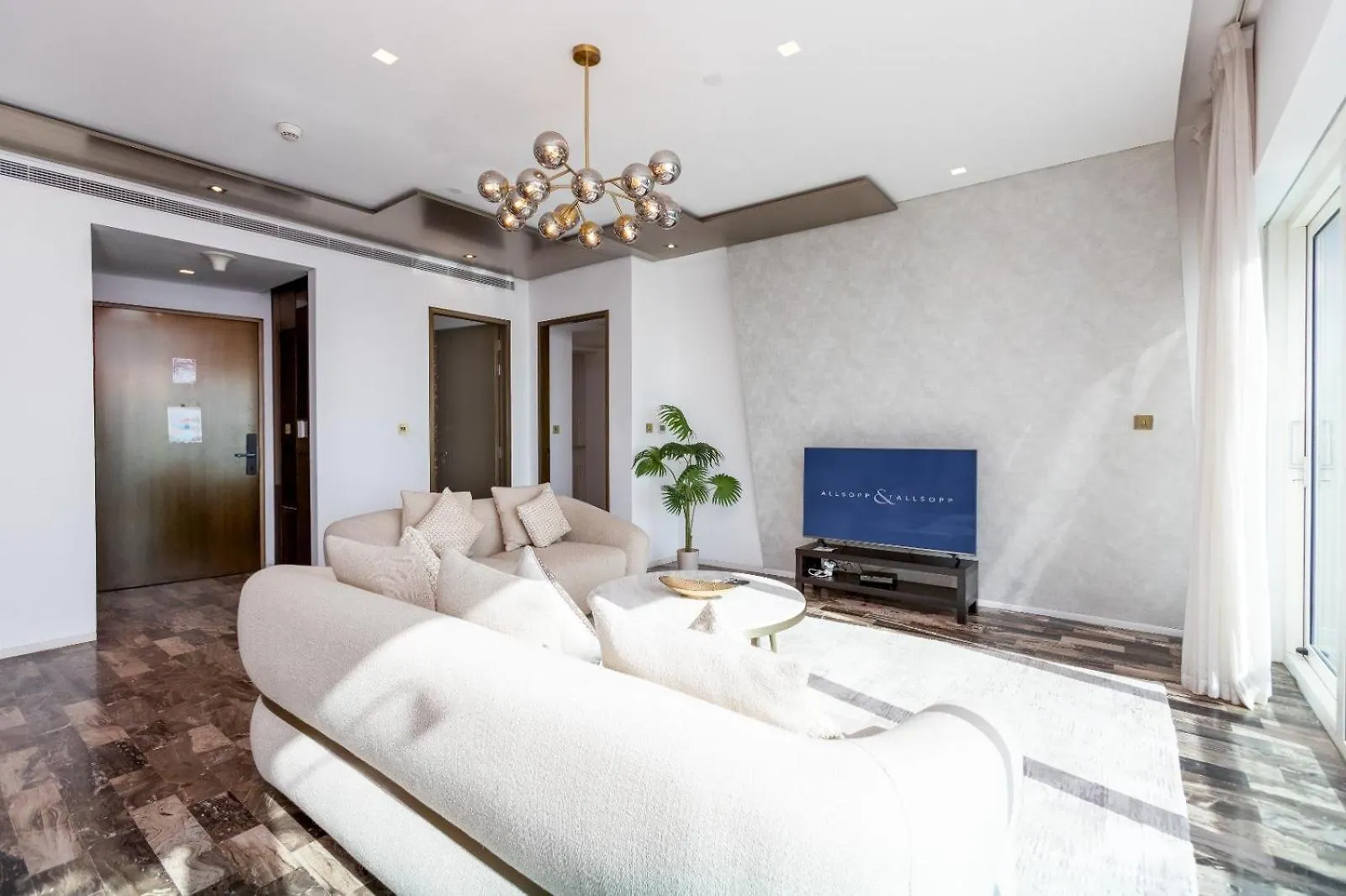 Apartment High Floor 3Br Apt In Damac Heights, Dubai Marina - Allsopp & Allsopp